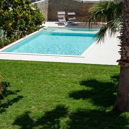 Villa Rosa Residence Санта-Мария-ди-Кастеллабате Экстерьер фото